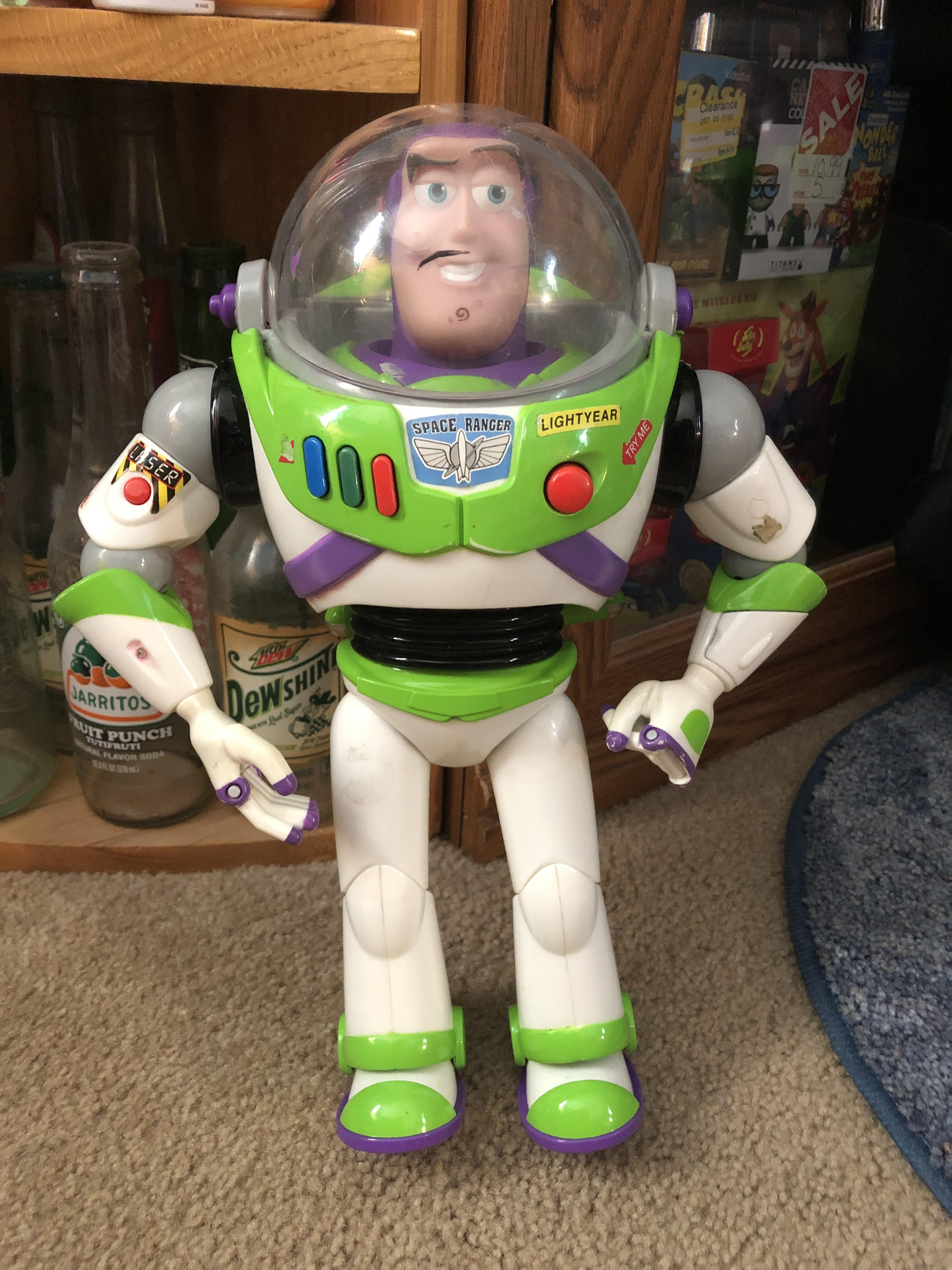 Standard Disney Store Buzz 2019